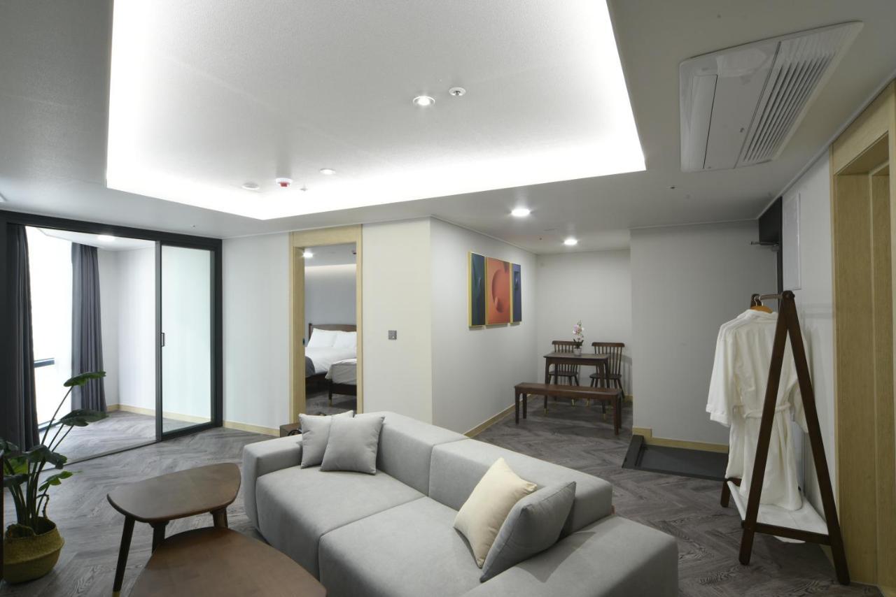 בוסאן Haeundae Central Hotel מראה חיצוני תמונה